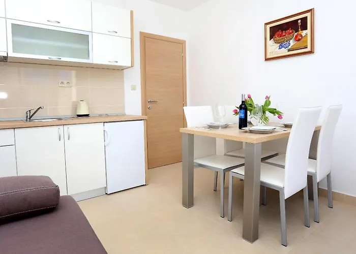 By The Sea Klek, Neretva Delta - Usce Neretve - 10031 * Klek