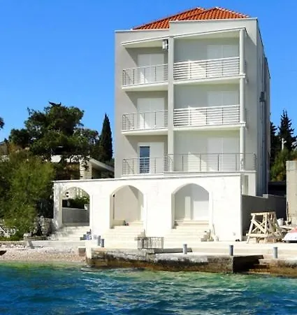 By The Sea Klek, Neretva Delta - Usce Neretve - 10031