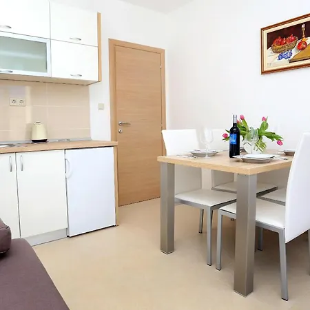 By The Sea Klek, Neretva Delta - Usce Neretve - 10031 * Klek