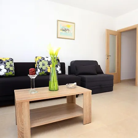 By The Sea Klek, Neretva Delta - Usce Neretve - 10031 * Klek