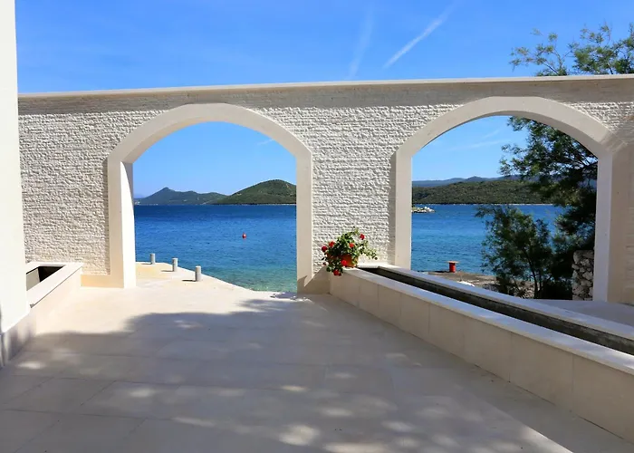 By The Sea Klek, Neretva Delta - Usce Neretve - 10031