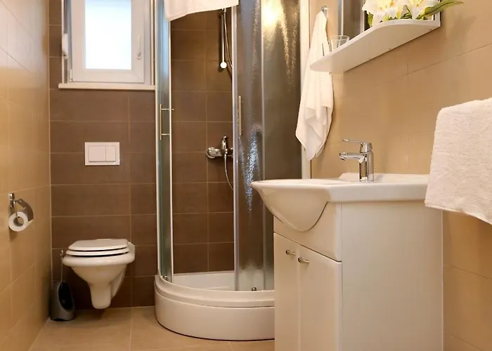 By The Sea Klek, Neretva Delta - Usce Neretve - 10031 * Клек