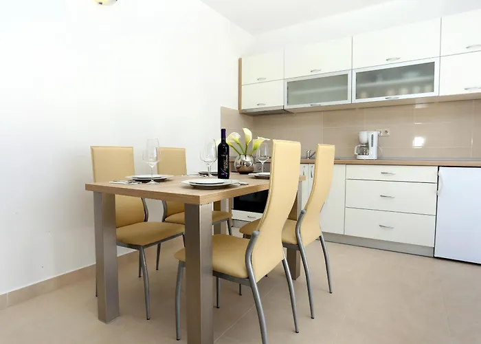 Apartment By The Sea Klek, Neretva Delta - Usce Neretve - 10031